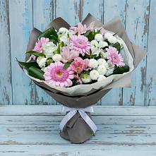 Букет цветов из:  Герберы, Альстромерии и Хризантемы в Приморско-Ахтарске