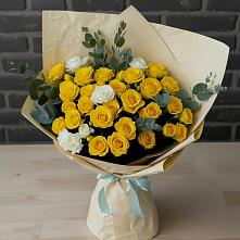 Букет цветов из:  Розы в Приморско-Ахтарске