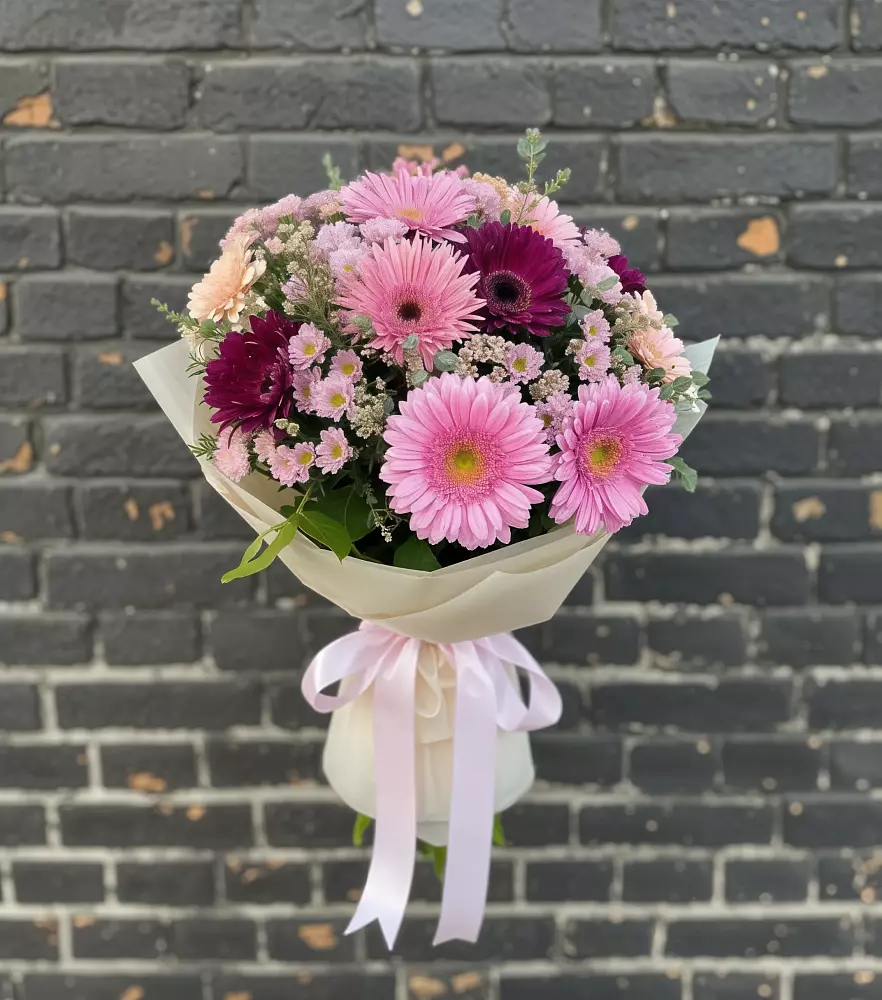 Букет цветов из: Герберы и Хризантемы в Приморско-Ахтарске
