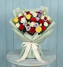 Букет цветов из:  Розы в Приморско-Ахтарске