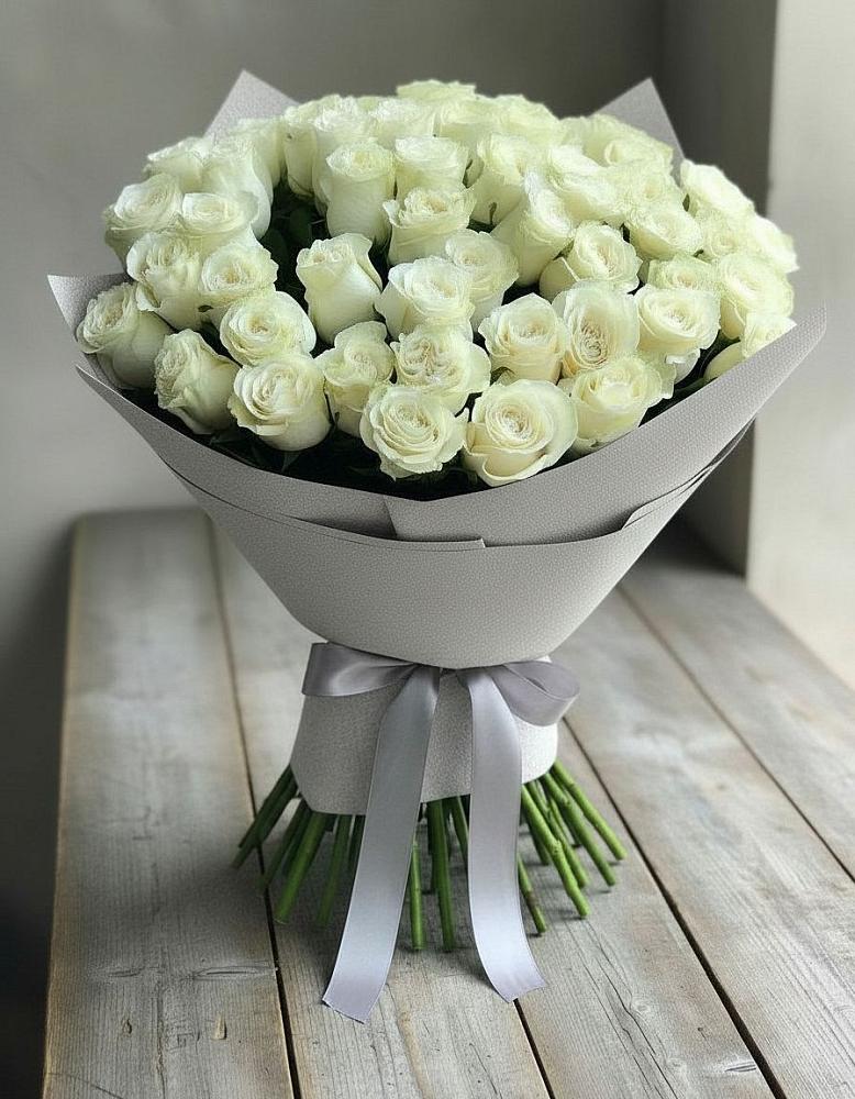 Букет 35 Белых роз в Приморско-Ахтарске