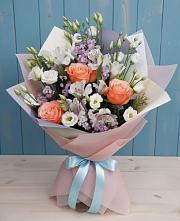 Букет цветов из:  Лизиантусы, Розы, Альстромерии и Гипсофила #REPLACE_PRED# Приморско-Ахтарске