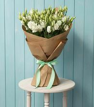 Букет цветов из:  Лизиантусы в Приморско-Ахтарске