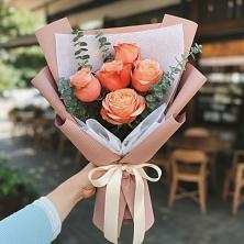Букет цветов из:  Розы в Приморско-Ахтарске