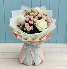 Букет цветов из:  Розы в Приморско-Ахтарске