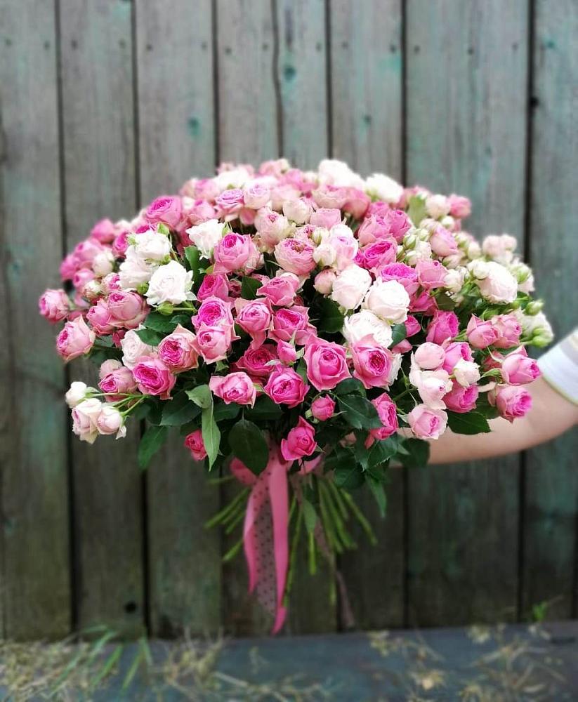 Букет Розовые кустовые розы Натали и Лав Лидия в Приморско-Ахтарске