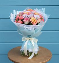 Букет цветов из:  Хризантемы и Розы в Приморско-Ахтарске