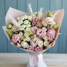 Букет цветов из:  Альстромерии и Розы в Приморско-Ахтарске