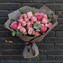 Букет цветов из:  Розы в Приморско-Ахтарске